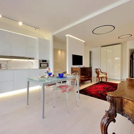 Apartment Luxury Aurelia With Swimming Pool