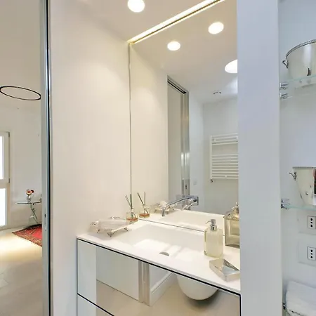 Apartment Luxury Aurelia With Swimming Pool *