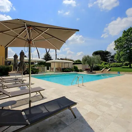 Apartment Luxury Aurelia With Swimming Pool
